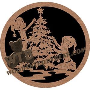 Santa's Elves Decorating Tree fretwork scroll saw pattern | The Wooden Teddy Bear