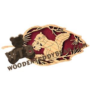 Forest Leaf Squirrel fretwork scroll saw pattern | The Wooden Teddy Bear