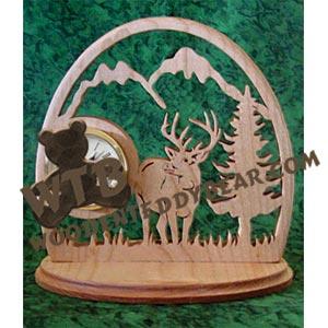 Whitetail Deer Clock fretwork scroll saw pattern | The Wooden Teddy Bear