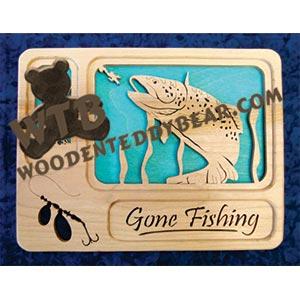 Self Framing Gone Fishing Trout fretwork scroll saw pattern | The Wooden Teddy Bear