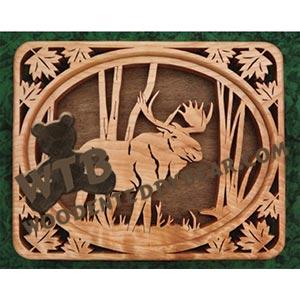 Self Framing Leaf Bordered Moose fretwork scroll saw pattern | The Wooden Teddy Bear