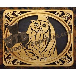 Self Framing Leaf Bordered Screech Owl fretwork scroll saw pattern | The Wooden Teddy Bear