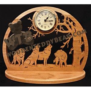 Howling Wolves Desk Clock fretwork scroll saw pattern | The Wooden Teddy Bear