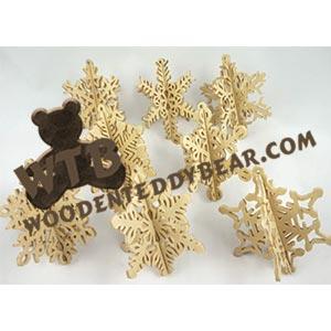 Slotted Snowflake Ornaments fretwork scroll saw pattern | The Wooden Teddy Bear