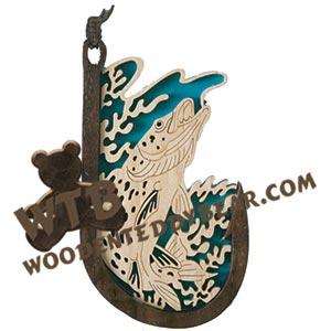 Northern Pike Hooked on Fishing fretwork scroll saw pattern | The Wooden Teddy Bear